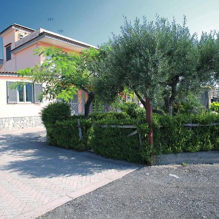 Villa Rosa Pompei Studios Santa Maria La Carità Esterno foto